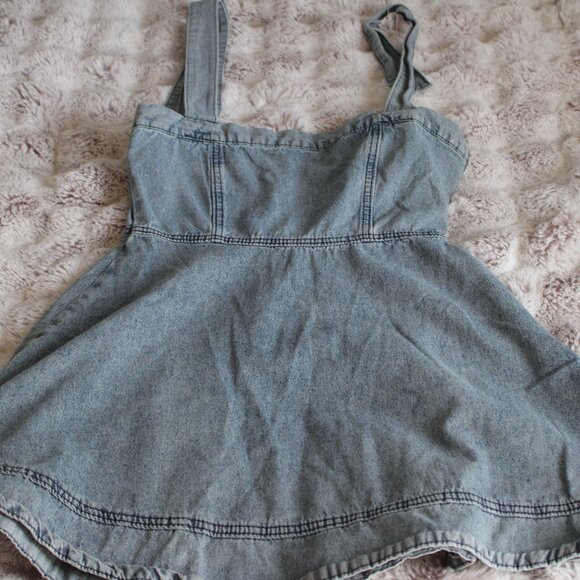 Tik Tok Shop Dress - Picture 2 of 3